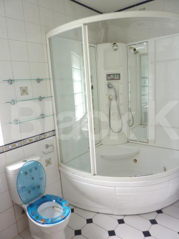 			MUST SEE!!, 2 Bedroom, 1 bath, 1 reception Mews House			 Chippenham Mews, MAIDA VALE